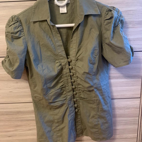 Button down top - Picture 7 of 7